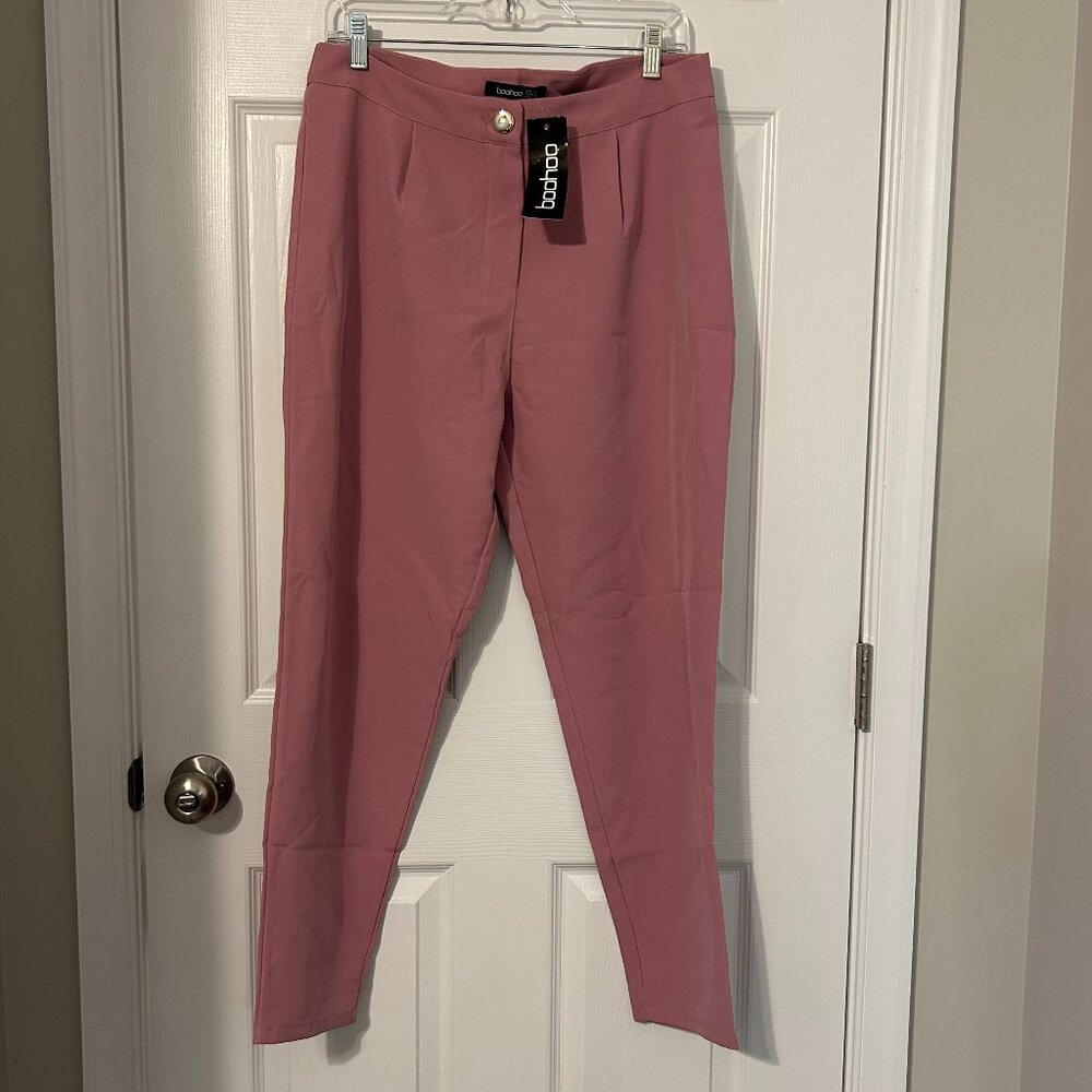 Boohoo Tailored Trouser NWT,‎ Blush Pink 10